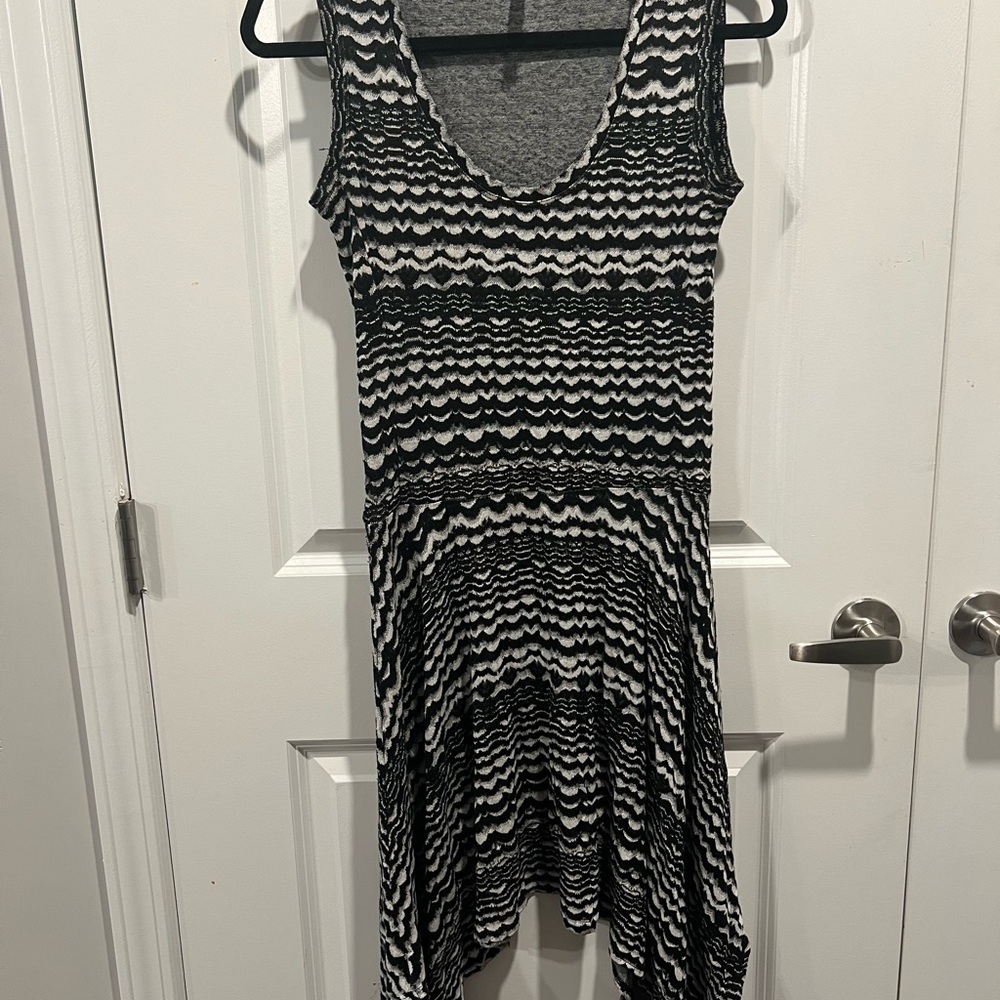 BCBG Black and White Patterned Women's Dress
